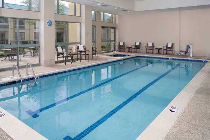 Doubletree By Hilton Hotel Detroit Novi Facilities photo